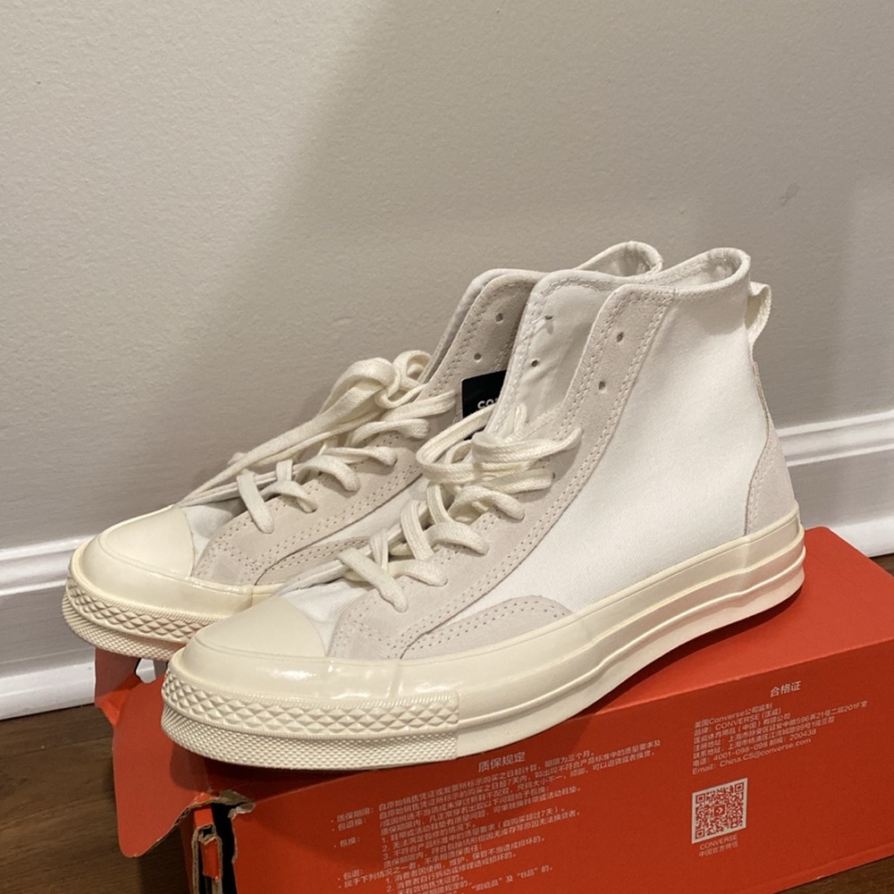 Converse - Picture 5 of 7